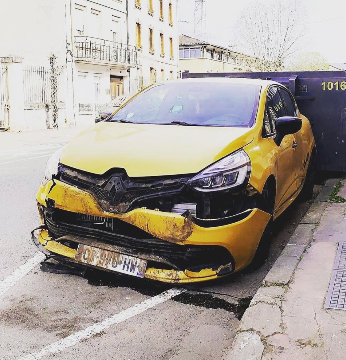 Carrosserie avant restauration